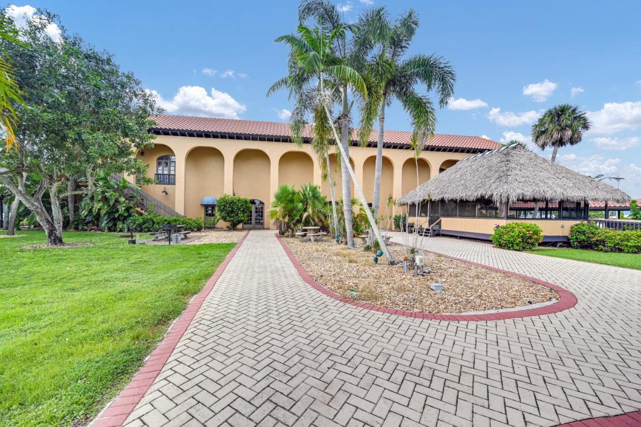 Port Of The Islands Everglades Adventure Resort Exterior photo